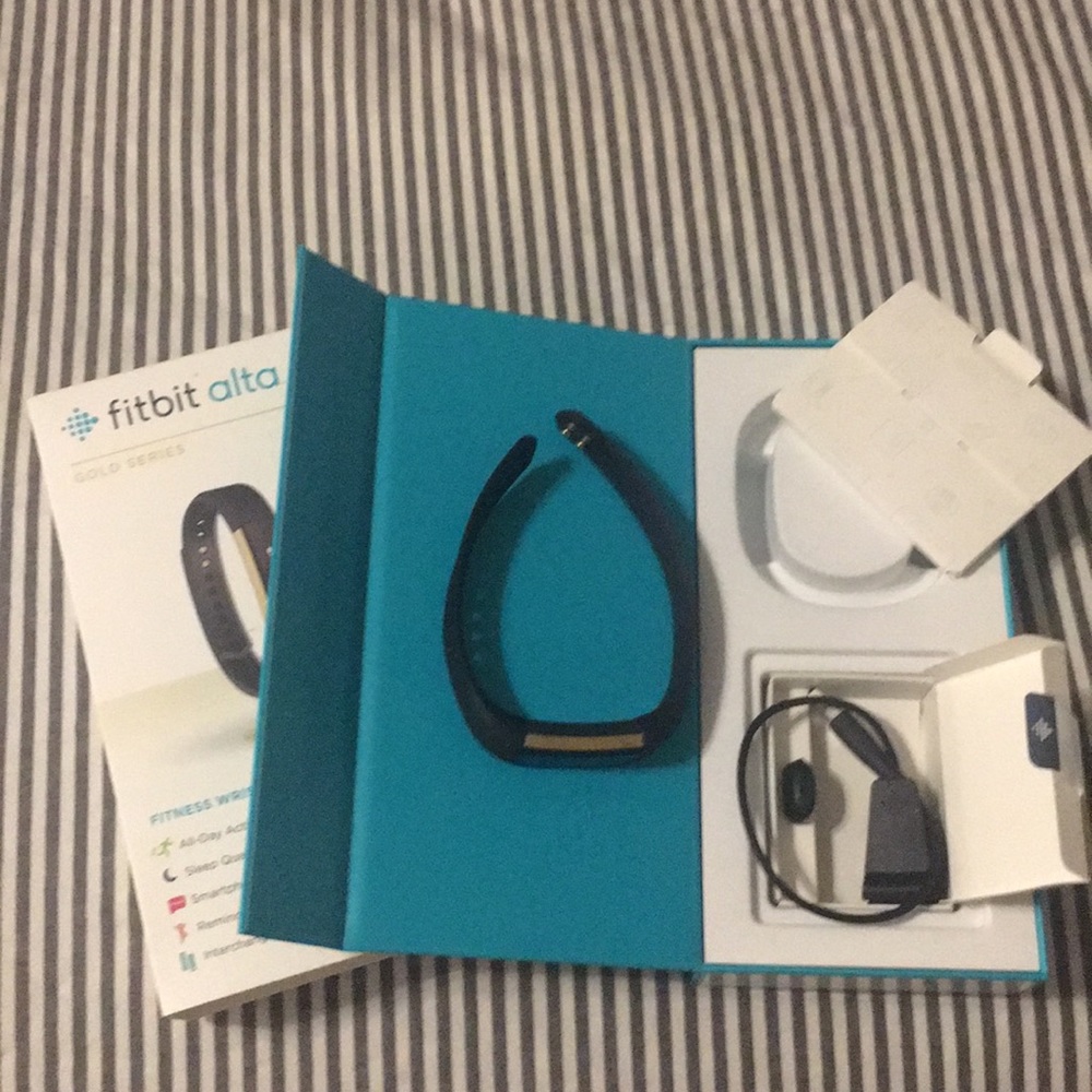 Fitbit Alta Gold Series